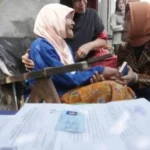 Desil Ekonomi Naik, Warga Mojokerto Ramai Ke Dinas Sosial untuk Pembaruan Data