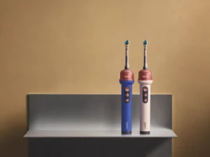 dyson camerajet - ilustrasi berita Dyson CameraJet: Sikat Gigi Pertama Dyson Menggabungkan Kamera, AI, dan Semprotan…