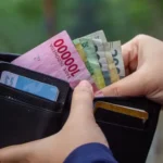 Tetap Menikmati Hidup sambil Mengatur Keuangan: Panduan Anggaran Seimbang